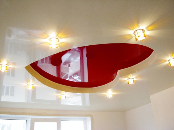 Натяжные потолки в Кирсанове