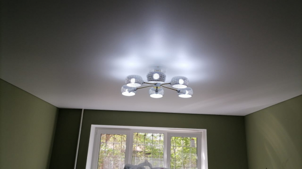 Матовые натяжные потолки